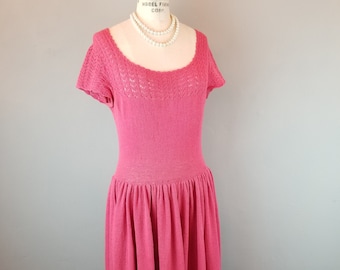 Vintage Hand Knit Strawberry Pink Sweater Dress with Full Skirt Size 4-6