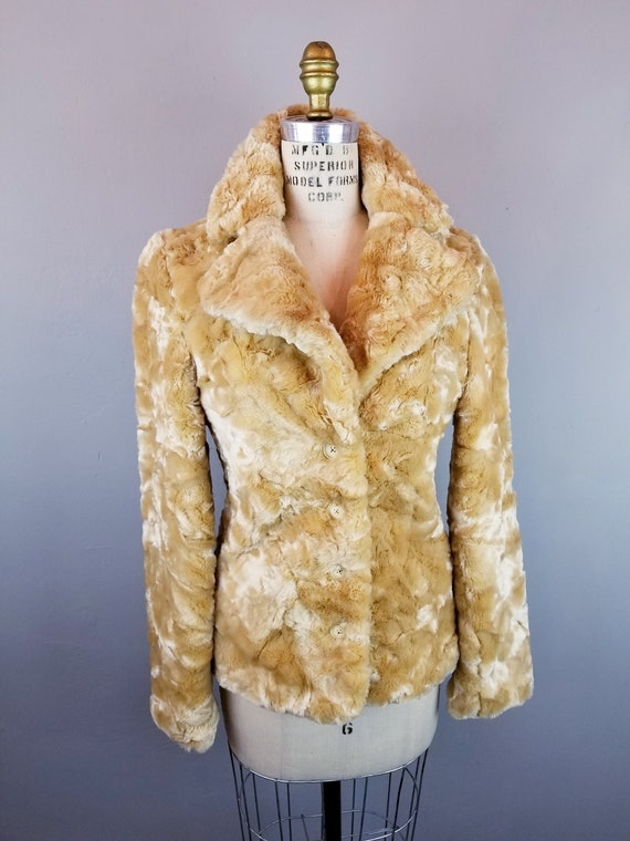 Vintage Betsey Johnson Golden Caramel Faux Fur Plu