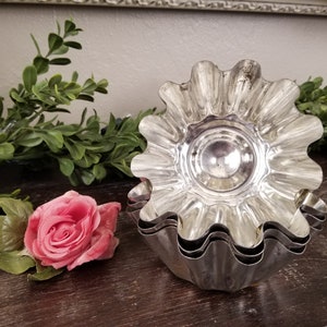 Vintage French Aluminum Fluted Brioche Baking Tins Set of 4