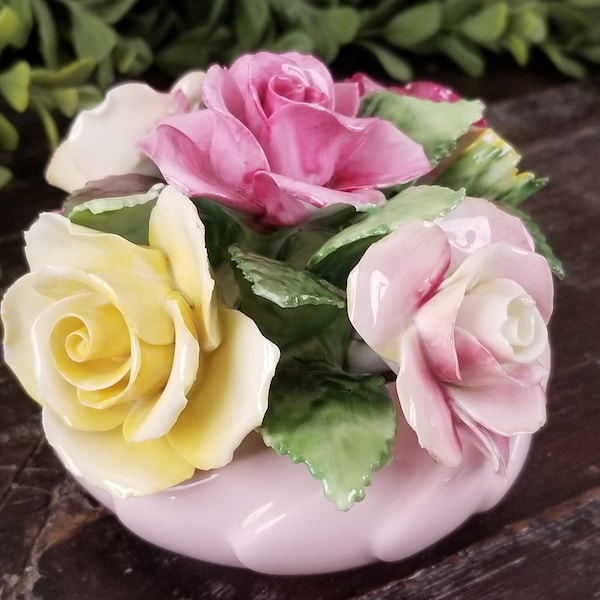 Vintage Beautiful Bone China Roses in Bowl Made in Staffordshire England