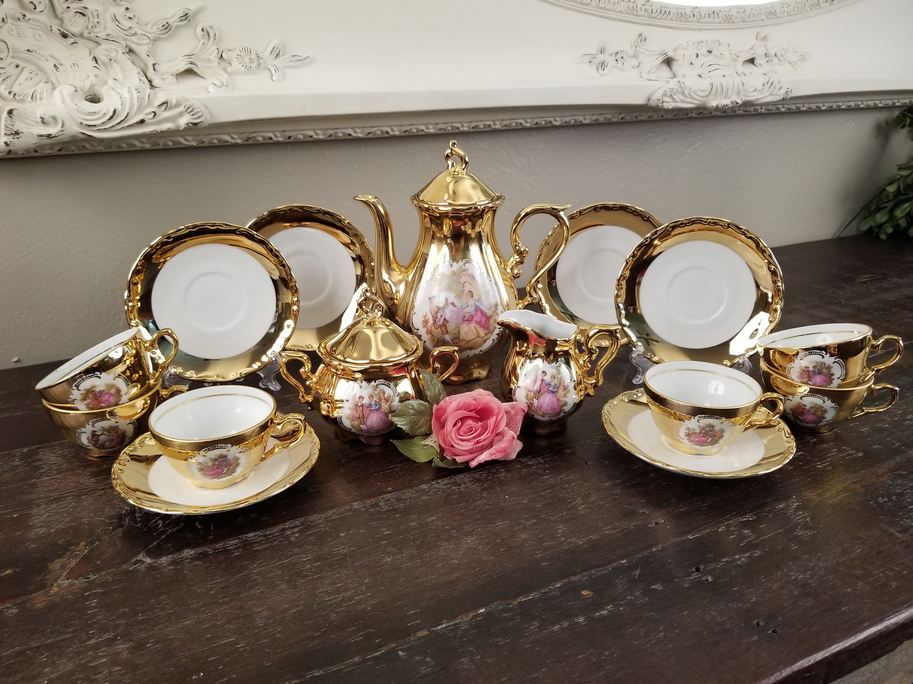 Mitterteich Claw Foot Teacup & Saucer, Bavaria Germany 17903