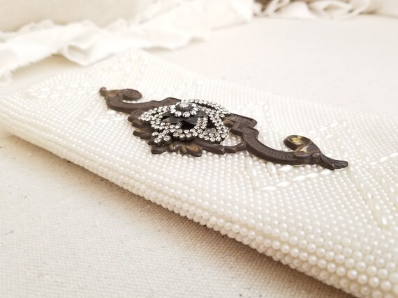 Vintage Ivory Beaded Clutch with Rhinestone Crown… - image 5