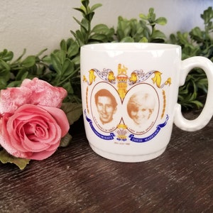 Vintage Prince Charles & Lady Diana Spencer Commemorative Wedding Mug July 1981 * Royals
