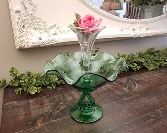 Vintage Mid Century groene gegolfde glazen epergne met helder glazen hoorn