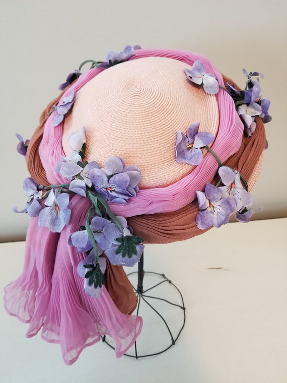 Vintage Lilly Dache Woven Hat with Lavender Flowe… - image 4