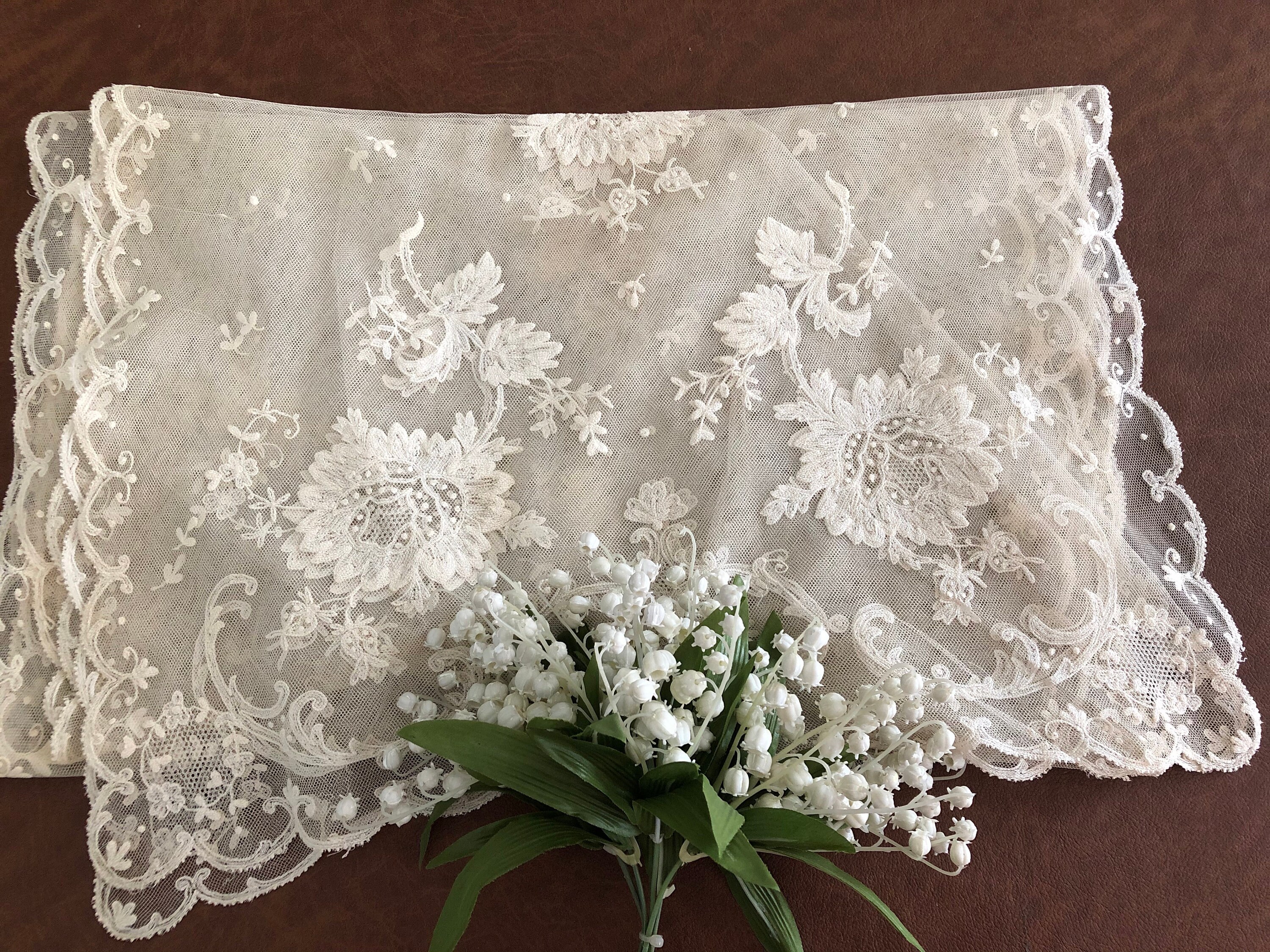 Huge 8ft or 245 cm needle run lace shawl or stole 18