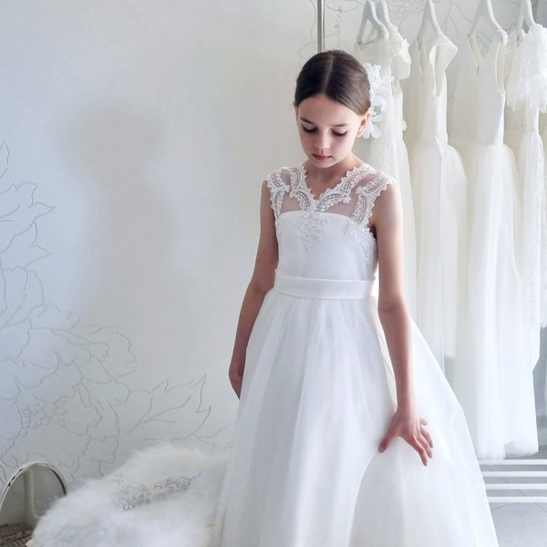 PATRICIA First communion dress, wedding flower girl dress, lace ball gown, Confirmation outfit with lacing, Junior bridesmaid train dress