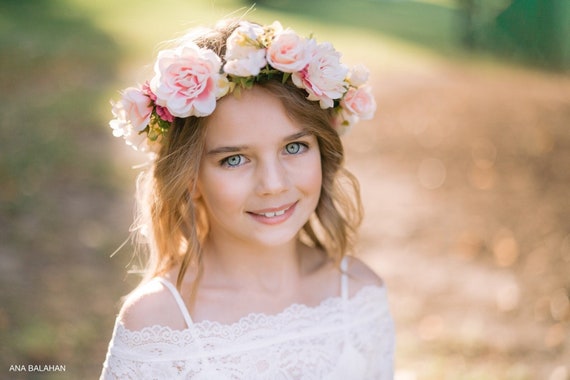 Corona floral rosa de la niña de flores de bodas - México