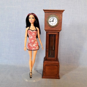 Working Grandfather Clock for dolls / 1:6 scale for 12 inch doll