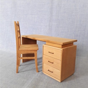 1:6 scale Desk and chair for 12 inch doll / dollhouse furniture image 8