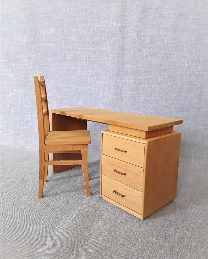 1:6 scale Desk and chair for 12 inch doll / dollhouse furniture image 8