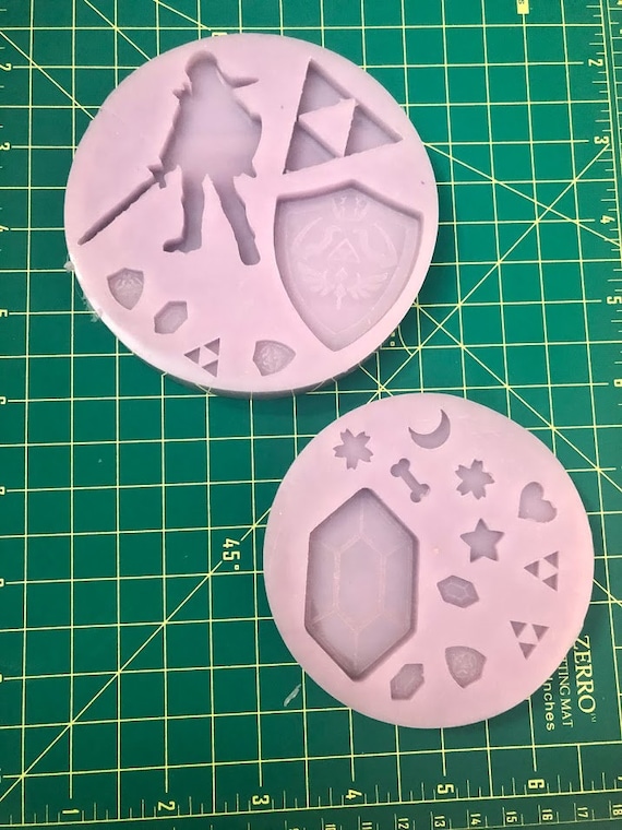 Moldes de silicona de héroe de videojuego para llaveros planos brillantes  de resina epoxi, suministros de moldes de resina Kawaii, regalos de  fundición para manualidades -  México