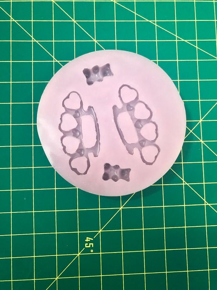 Kawaii Brass Knuckles Resin Mold, Silicone Molds for Epoxy Resin, Keychains Earrings Resin Molds, Resin Art Supplies, Resin Crafting Casting