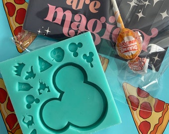 Mouse Head Silicone Mold: Epoxy Resin Keychain, Badge Reel Molds