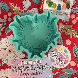 Barbed Wire Heart Silicone Mold: Car Freshie, Aroma Beads