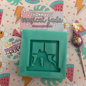 Anime Cat Resin Shaker Mold: Epoxy Resin Crafting