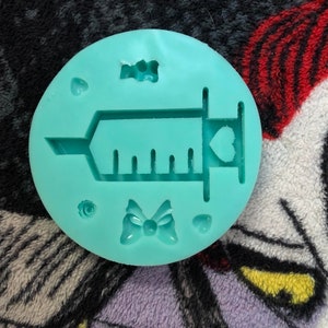 Syringe Shaker Silicone Mold, Epoxy Resin Molds, Nurse Resin Molds, Medical Resin Molds, Kawaii Resin Keychain Mold, Resin Shakers Mold