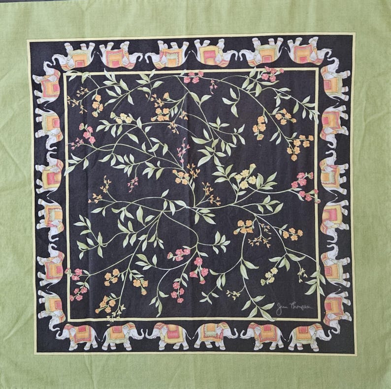 EXOTISCH. Set mit 6 gebrauchten Jim Thompson THAI Servietten aus Baumwolle. Elefanten und Floral. Bild 8