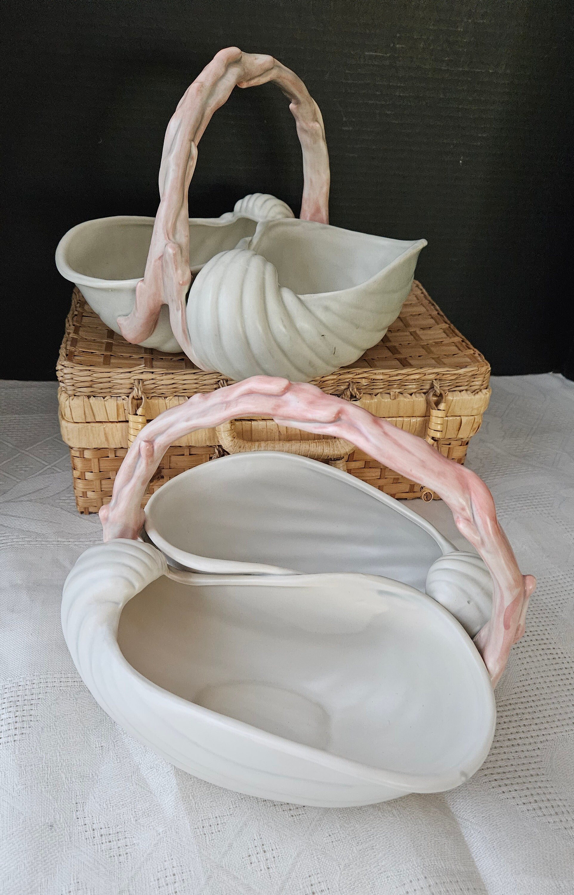 Refined COASTAL. Vintage 1982 Fitz and Floyd Divided Seashell