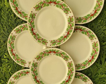 COMPLETE Vintage SANGO Christmas Holly China Dinnerware Svc COMPLETE Vintage SANGO Christmas Holly China Dinnerware Svc