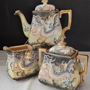 DRAMATIC Antique Vintage 5-Piece Set of Hand Painted MORIAGE Dragon Ware Teapot, Creamer and Sugar Bowl. Crafted in JAPAN.