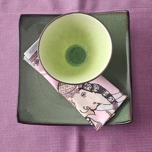 EXOTIC 8-Piece Set Jim Thompson THAI COTTON Solid Color (Burgundy) Placemats & Printed (Pink, Cream, Black) Napkins, 4 Each:  Elephants.