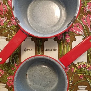 Vintage Set of 2 Blue SPACKLED ENAMELWARE GRANITEWARE with Red Trim and Practical Handle with Hanging Holes