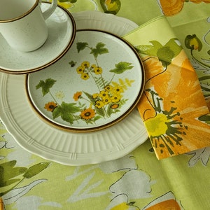 SUMMERSHINE.  Set of 9 NEW (NIP) Vintage Vera Neumann Rectangular 52 x 70 Tablecloth & (8) Matching Napkins.  Orange Poppies Anemones.
