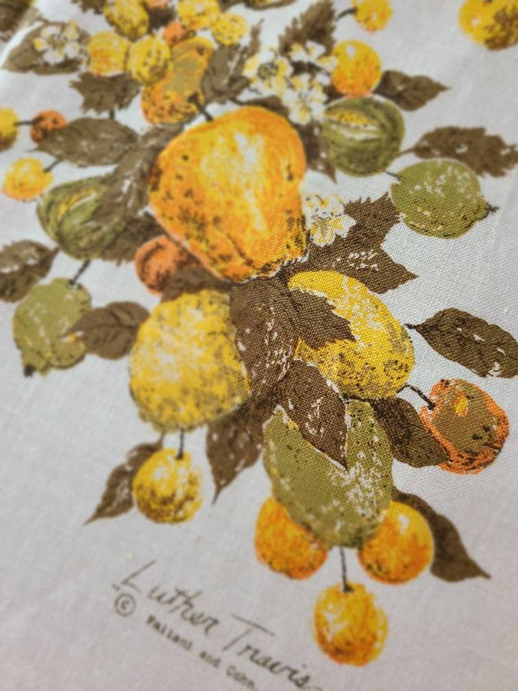 NEW Old Stock Vintage Signed Luther Travis x Fallani & Cohn Belgian Linen 52 x 70 Rectangular Tablecloth, Vanilla Color and Golden Fruit