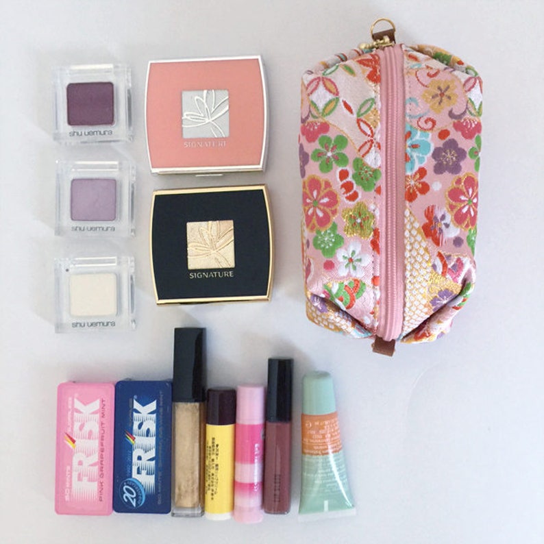 Brocade Medium Pouch with Japanese Traditional Pattern Kimono