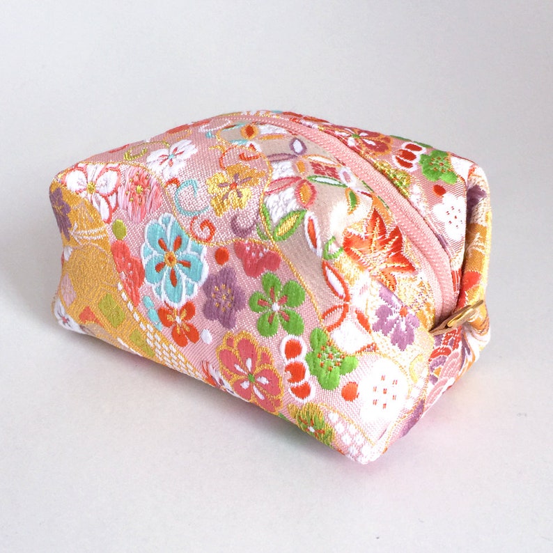 Brocade Medium Pouch with Japanese Traditional Pattern Kimono
