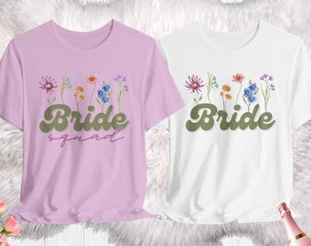Retro Wildflower Bride Squad T-Shirt: Lilac Bachelorette Party Tee