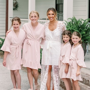 BLUSH Ruffle Bridesmaid Robes / Wedding Robes / Bridesmaid Gift / Bridal Party Robe / Wedding Favor / Proposal / Maid of Honor Gift