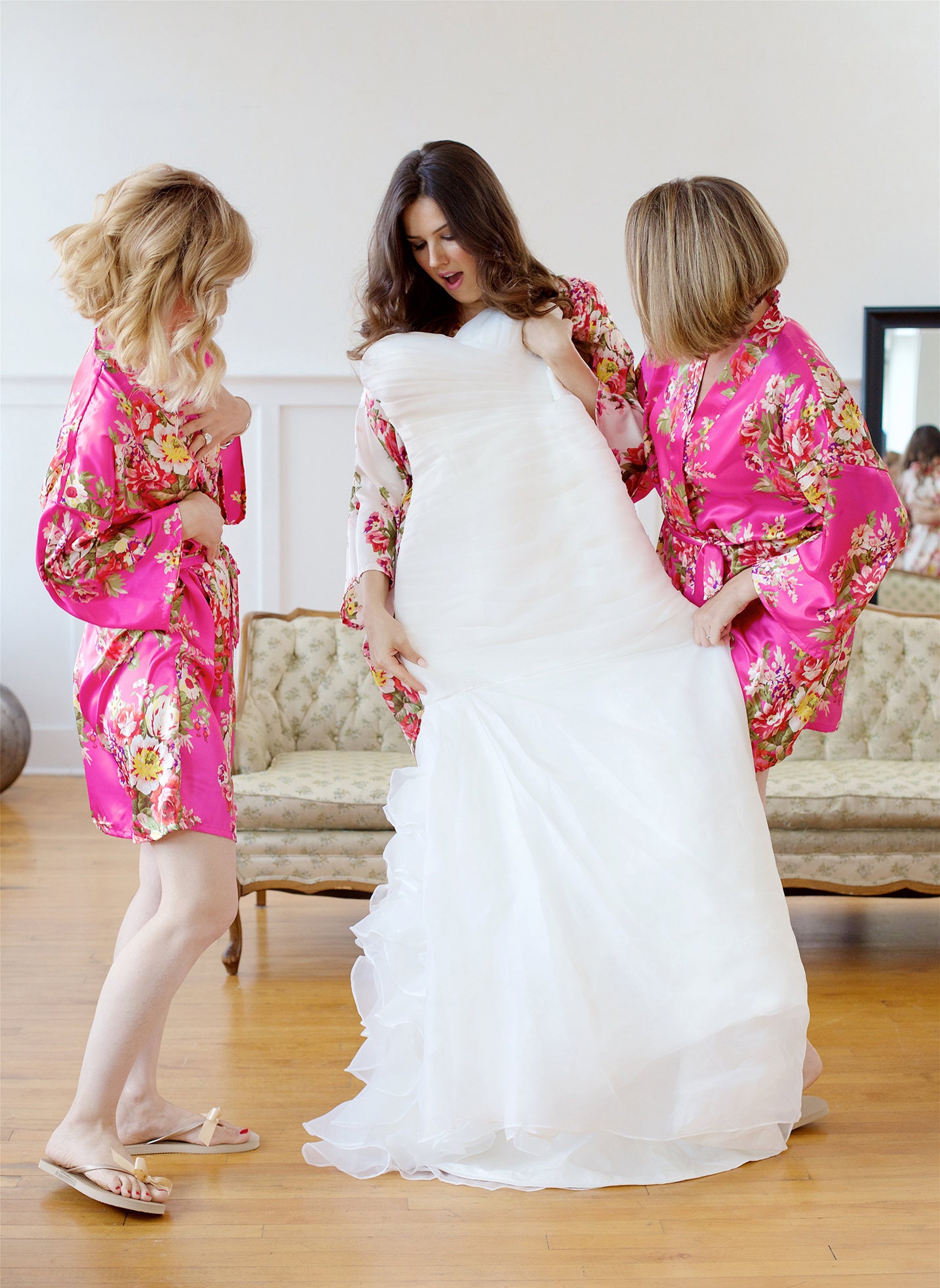 where to get cheap bridesmaid robes