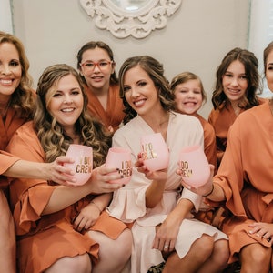 Bridesmaid Robes / Bridesmaid Gift / Bridesmaid Proposal / Wedding Party Gift / Ruffle Robes / Bridal Robes / Wedding Favor