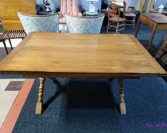 SOLD!!!!  Cushman Colonial Maple Wood Draw Leaf Dining Table