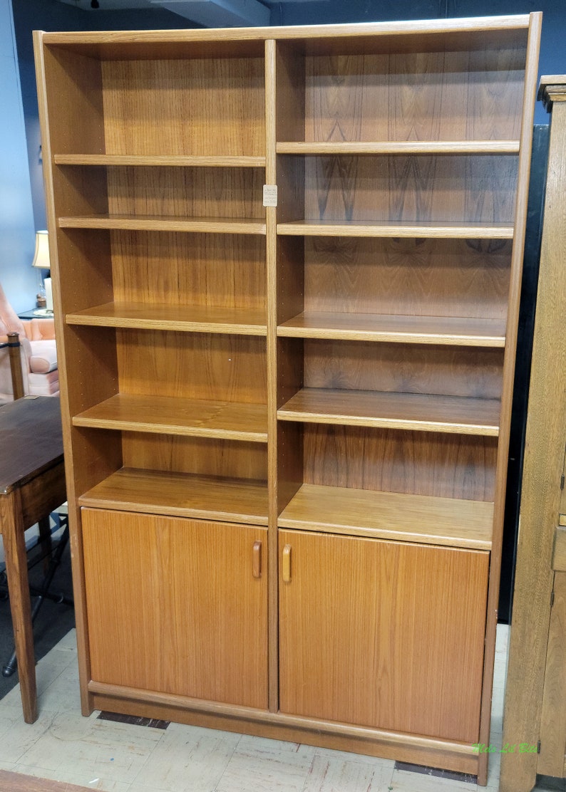 SOLD Danish Teak Mid-century Modern Bookcase - Etsy