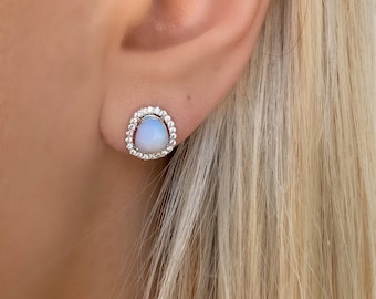 Puces d'oreilles en opalite, argent sterling plaqué or, halo CZ