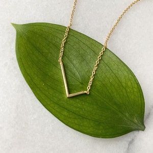 Collar con la letra L, collar con inicial, collar con letras, joyas con iniciales, joyas con letras, joyas personalizadas, regalo personalizado, joyas con L