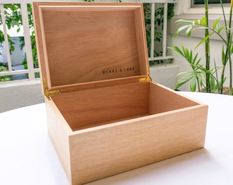 Large Wooden Keepsake Box with Lid - Wood Storage Box for home keepsakes - White Oak Stash Box with Cedar wood Inlay - Blonde Catchall Box