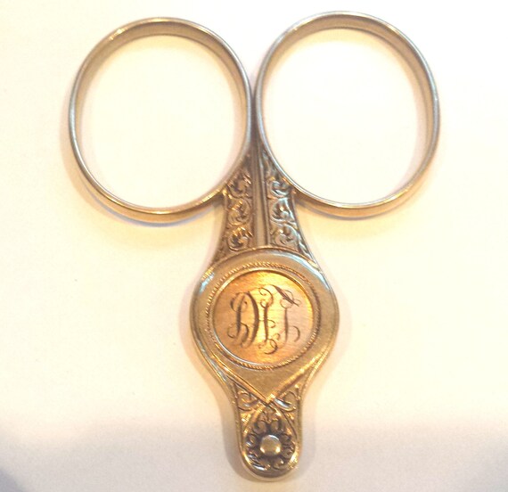 Victorian Cigarette Cutter in 14K Gold- Monogramed