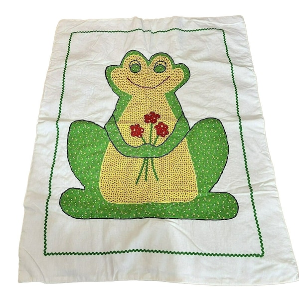 Vtg Baby Quilt Comforter Crib Blanket White Flannel Green Frog Toad 1970s 32x42