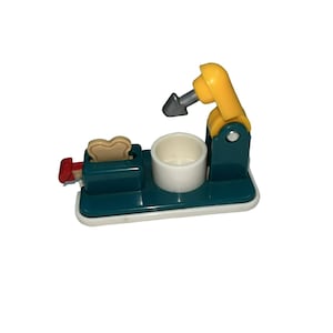 Vtg Loving Family Toaster Toast Stand Mixer Bowl Fisher Price Dream Dollhouse