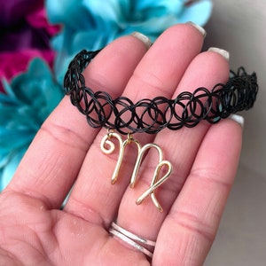 ZODIAC Symbol Choker, Custom Wire Wrap Zodiac Sign Pendant on Stretch Choker, Astrology Choker, Gold Zodiac Charm Choker