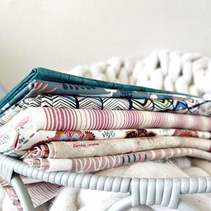 Cotton Fabric Scrap Bundle: Quilting, Sewing Remnants - 1 lb