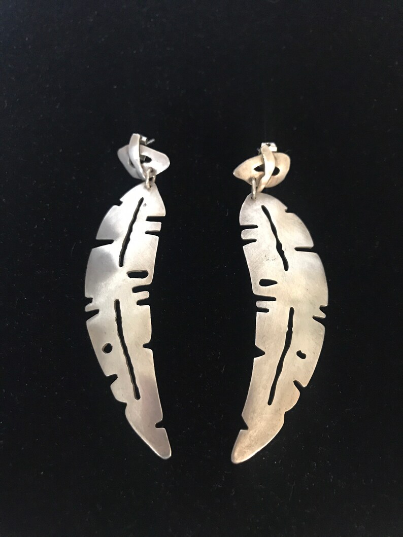 Vintage silver feather modernist hand made earrings Mexico