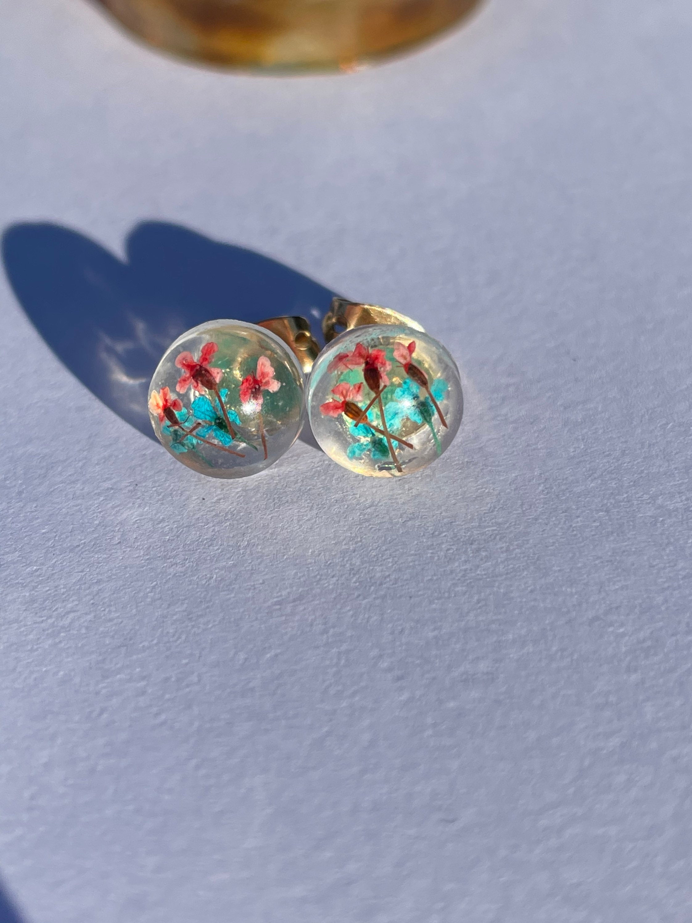 Floral resin stud earrings. Etsy