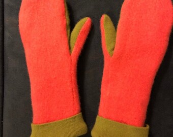 Upcycled 100% Cashmere Lined Mittens Bubblegum Pink Apple Green
