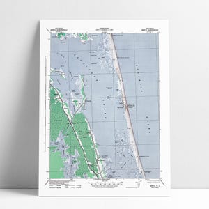 Coastal Carolina Outer Banks OBX Corolla NC Recolored Vintage Topograficzna mapa artystyczna Wydruk domu na plaży Dekoracja prezentu