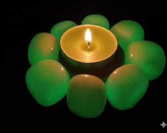 Gloeiende jadeietkandelaar – fosforescerende stenen, zendecor, meditatieaccent